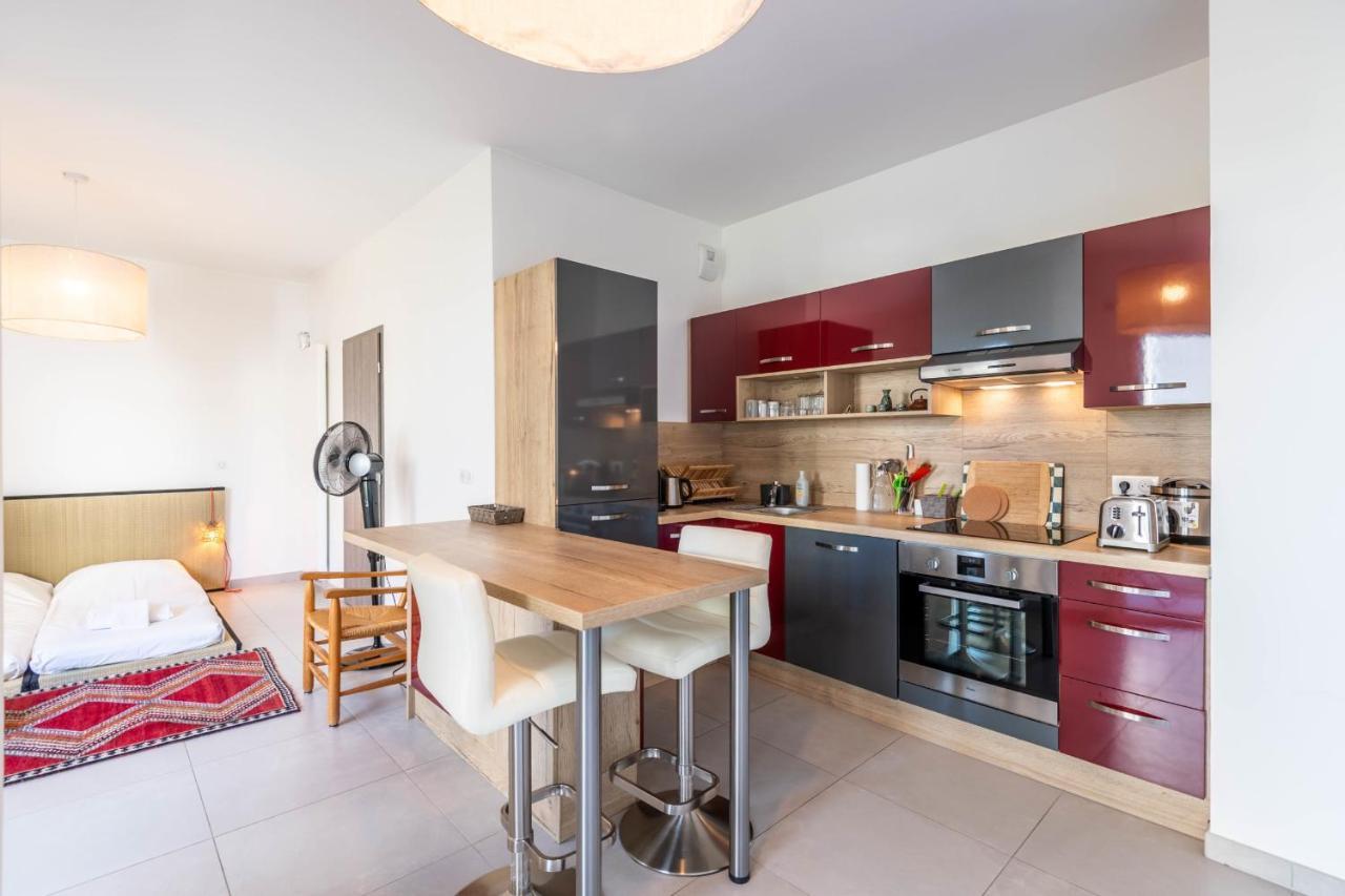 Charming Apartment With Balcony And Parking Near The Center Of Аннесі Екстер'єр фото