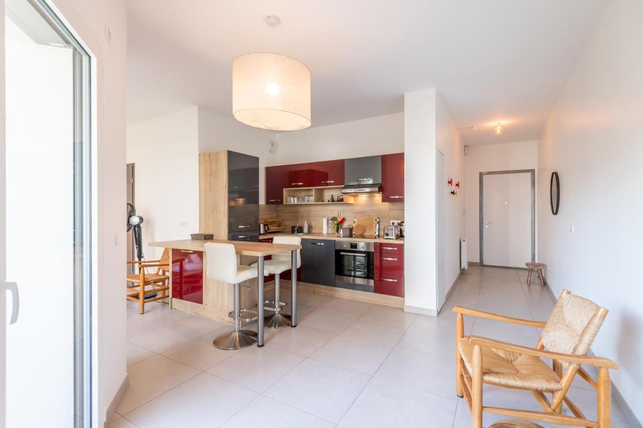 Charming Apartment With Balcony And Parking Near The Center Of Аннесі Екстер'єр фото