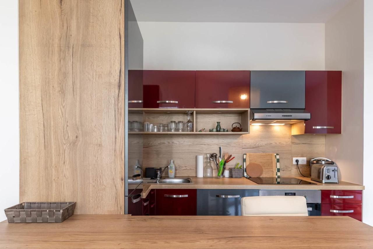 Charming Apartment With Balcony And Parking Near The Center Of Аннесі Екстер'єр фото